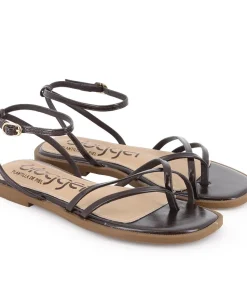 Sandalias planas Kira